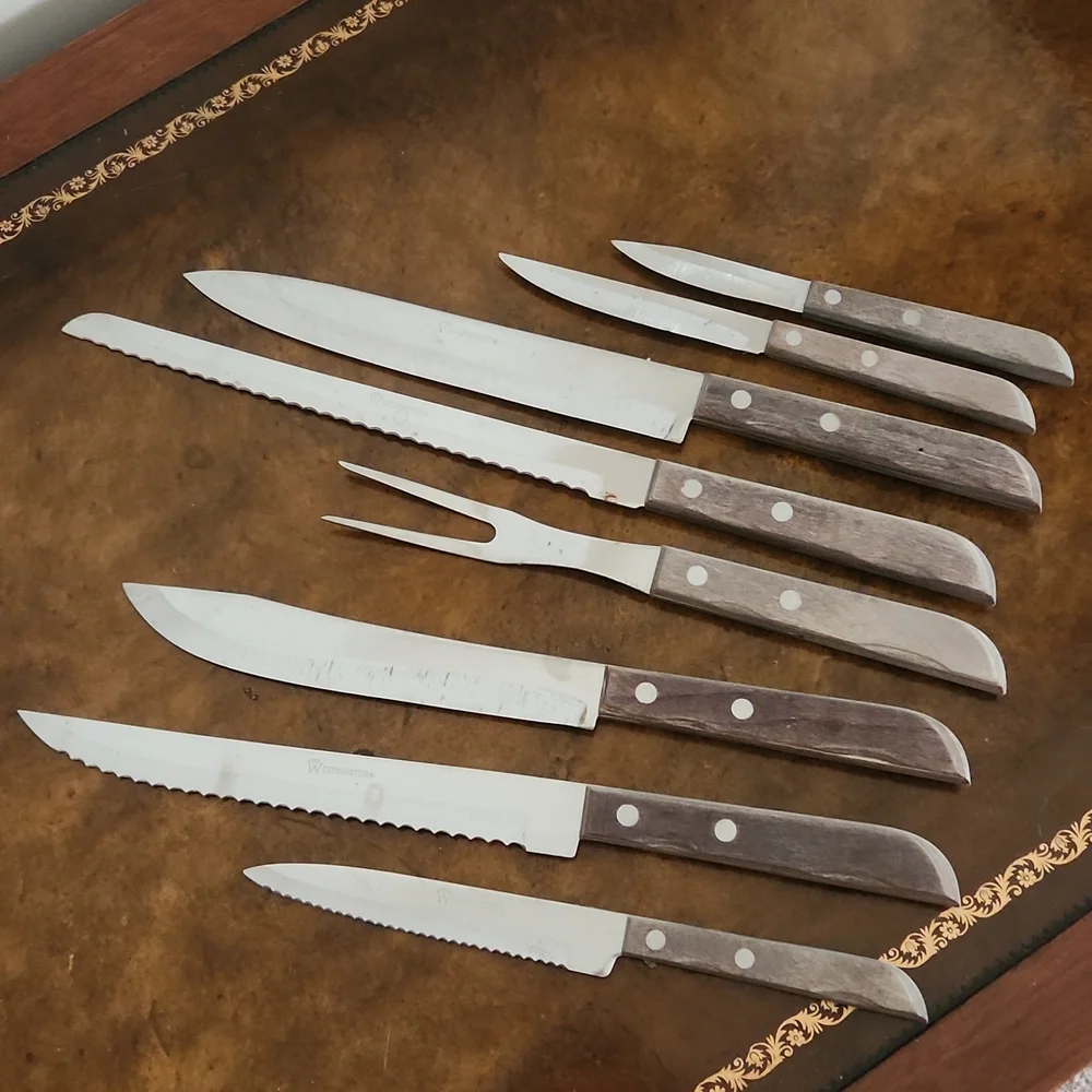 Westminster Knife Set with Wooden wall mount Holder
